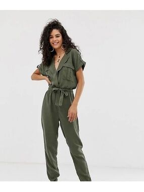 Noisy May Black Short-Sleeve Tie-Waist Jumpsuit